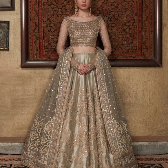 faiza saqlain Other - Faiza Saqlain Lehenga!